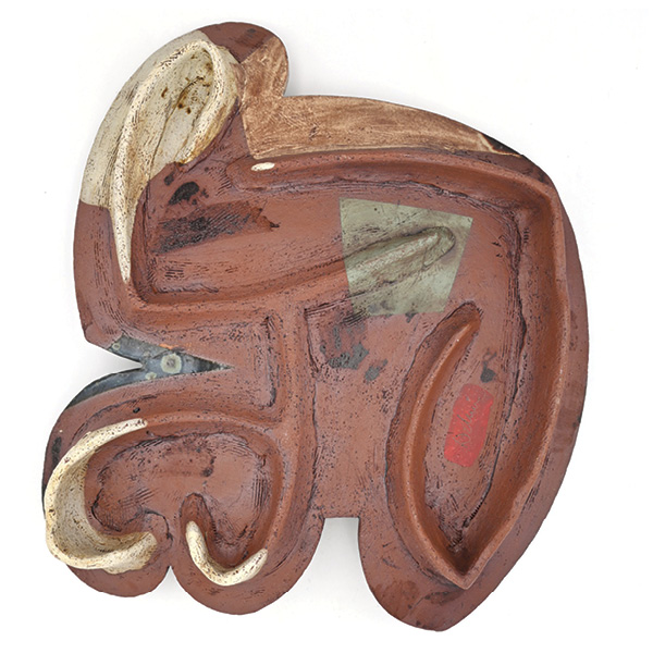 Dehmie Dehmlow's Chunky Funky Platter (back), red clay, terra sigillatas, red iron oxide wash, borax wash, Mayco Stroke & Coat glazes, cone-6 glaze, fired in oxidation to cone 6.
